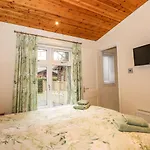 Tanglewood Lodge