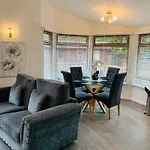 Keswick Court 2, Whitecross Bay, Windermere