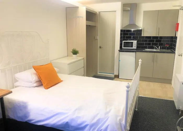 Field House Guest House