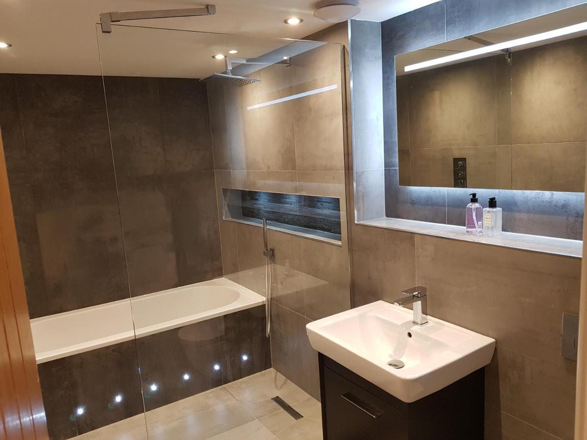 Apartment Central Luxury Two Bed Dog Friendly *