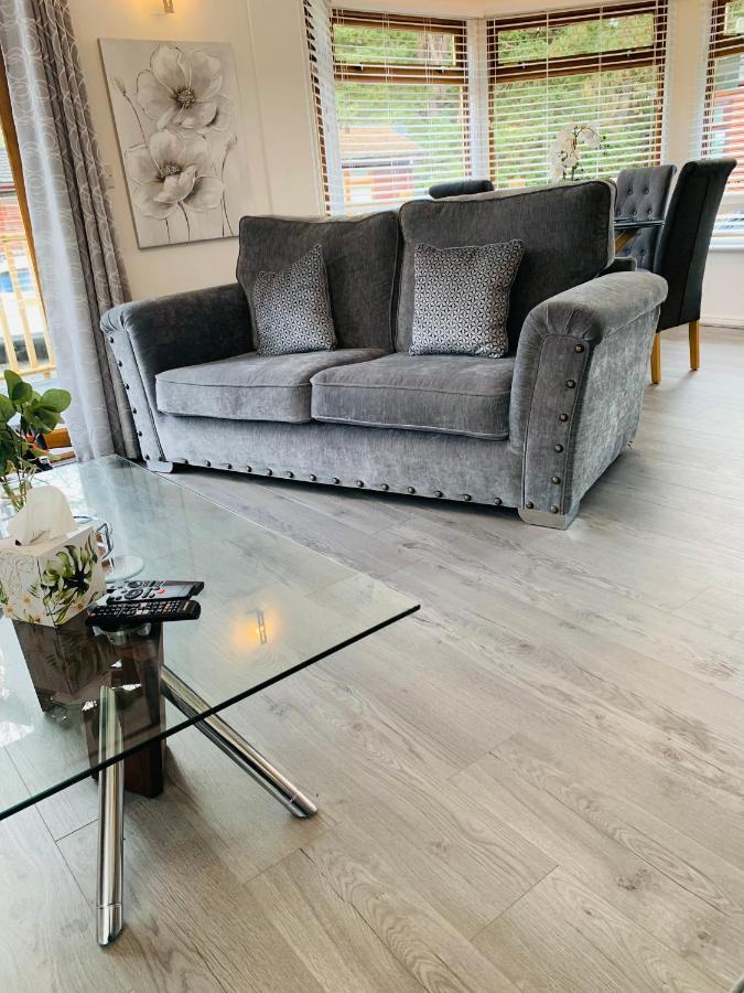 Keswick Court 2, Whitecross Bay, *