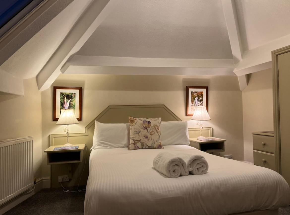 Lynwood Guest house