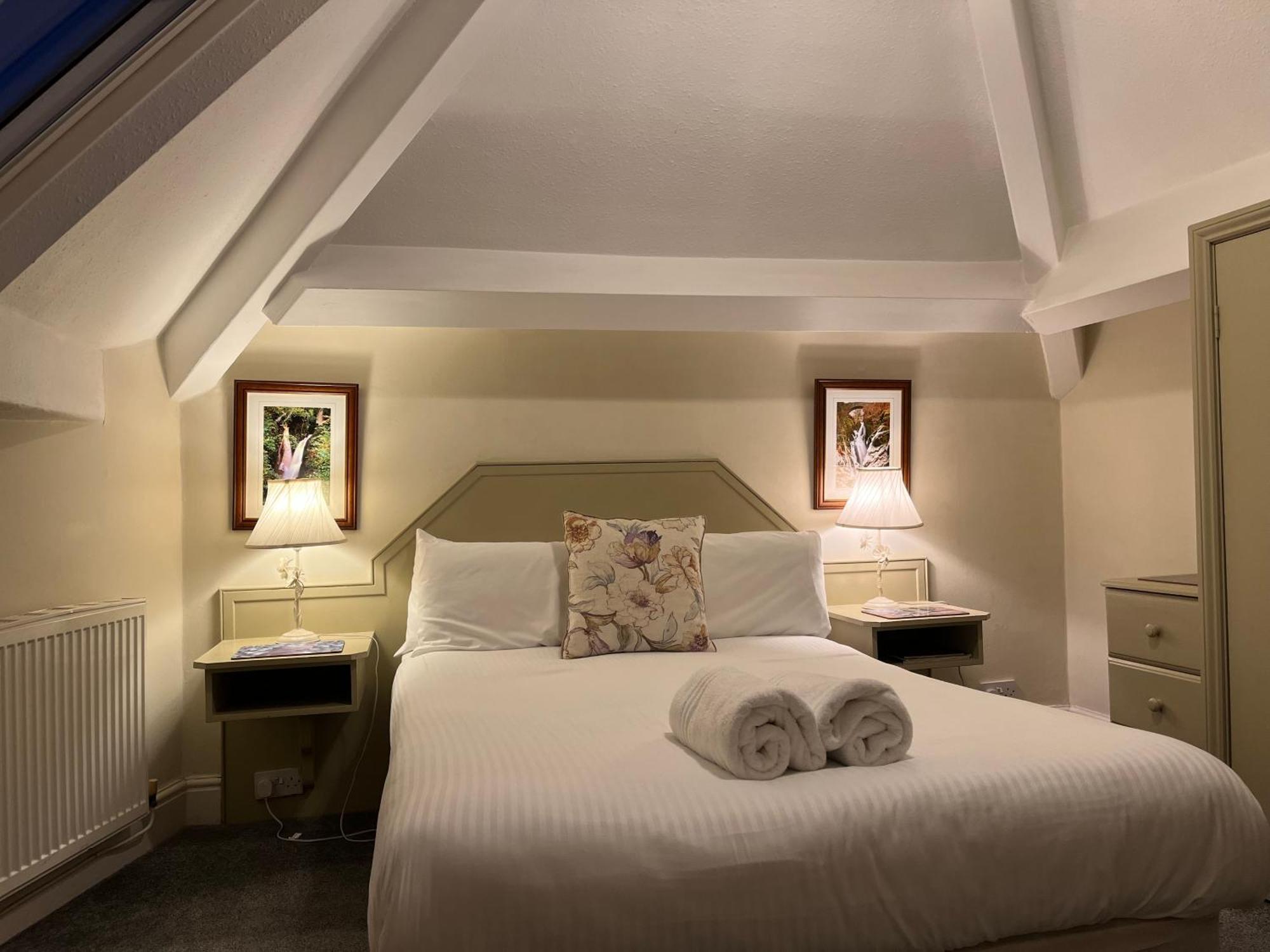 Lynwood Guest house