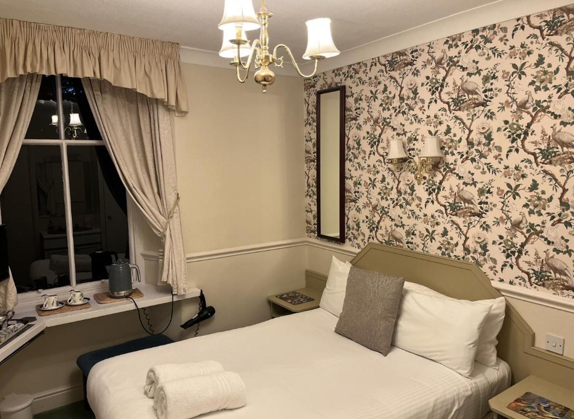 Lynwood Guest house