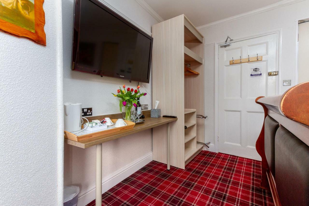Field House Bed & Breakfast 3*