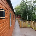 2 Puddleducks