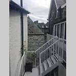 Oak Leaf, Dog Friendly Central Windermere Studio Apartment