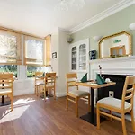Southview Guest House And Indoor Pool