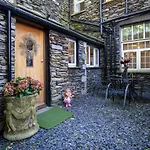 The Mews With Free Private Parking Windermere