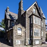 The Mews With Free Private Parking Windermere
