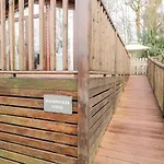 Woodpecker Lodge