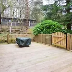 Top Lodge, 4 Skiptory Howe