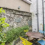Myrtle Cottage