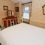 Old Codgers Cottage