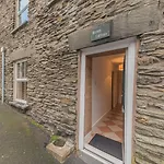 Pass The Keys Cosy Victorian Family Home In Central Windermere