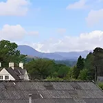 Brook House ― Free On-Site Car Park