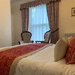 The Willowsmere (Adults Only)