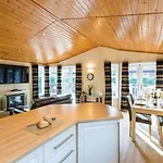 Windermere Retreat - White Cross Bay Holiday Park