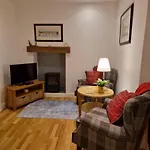 Acorn, Central Windermere Apartment