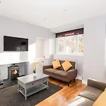 Lakestone Cottage
