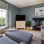 Wansfell At Lipwood House