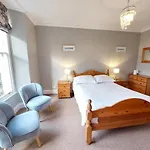 Ashleigh House