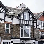 Tudor House-Windermere Centre