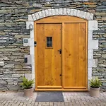 Quirky Retreats - The Coach House