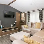 43 Pony Meadow