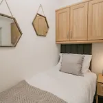Willows Lodge