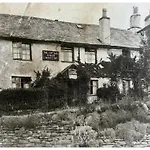 Quirky Cottage, Cosy Grade II Listed 2 Bed Apartment Troutbeck Bridge