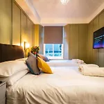 Glen Wynne Windermere - Free Off-Site Health Club Access With Pool, Sauna, Steam Room & Gym