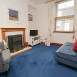 St Mary\'S Cottage