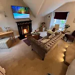 Windermere Boutique Hotel Spa Suites & Hot Tubs
