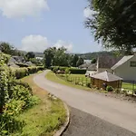 Storrs Lodge