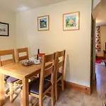 Tizzie Whizie Cottage