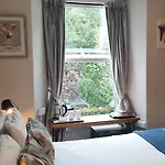 Rocklea Guest House
