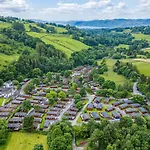 Striding Edge Lodge