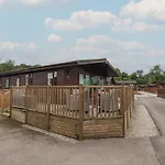 Lake View Lodge