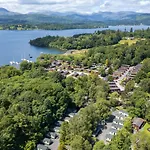 Dons Lodge