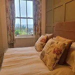 Montfort Cottage Guest House