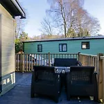 Lily Rose Lodge
