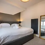 Apartment 3 Jester Court