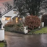 Woodlands Family Retreat Windermere With Hot Tub And Sauna