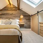 The Nook At The Heaning Estate