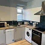 Orrest Head Apartment