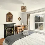 Woodland Grove