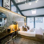 Architect\'S Loft