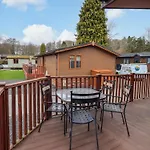 Brightwater Lodge