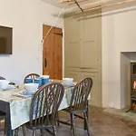 Campbell Cottage